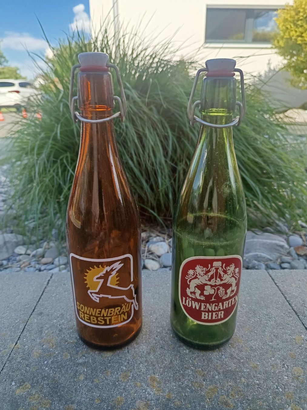 Bottiglie: 2 x Antike Bierflaschen – Usato da Rüthi (Rheintal) venduto da Balty 1