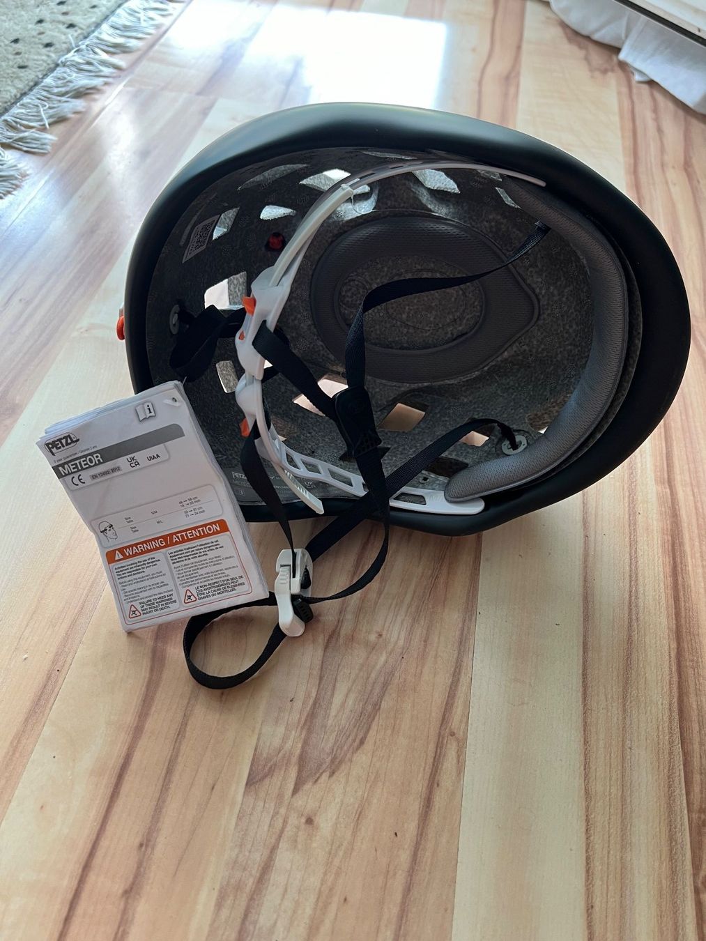 Caschi: PETZL Meteor Kletterhelm, Grösse M/L – Nuovo (secondo la descrizione) da Biberen venduto da mat_kx8m 1
