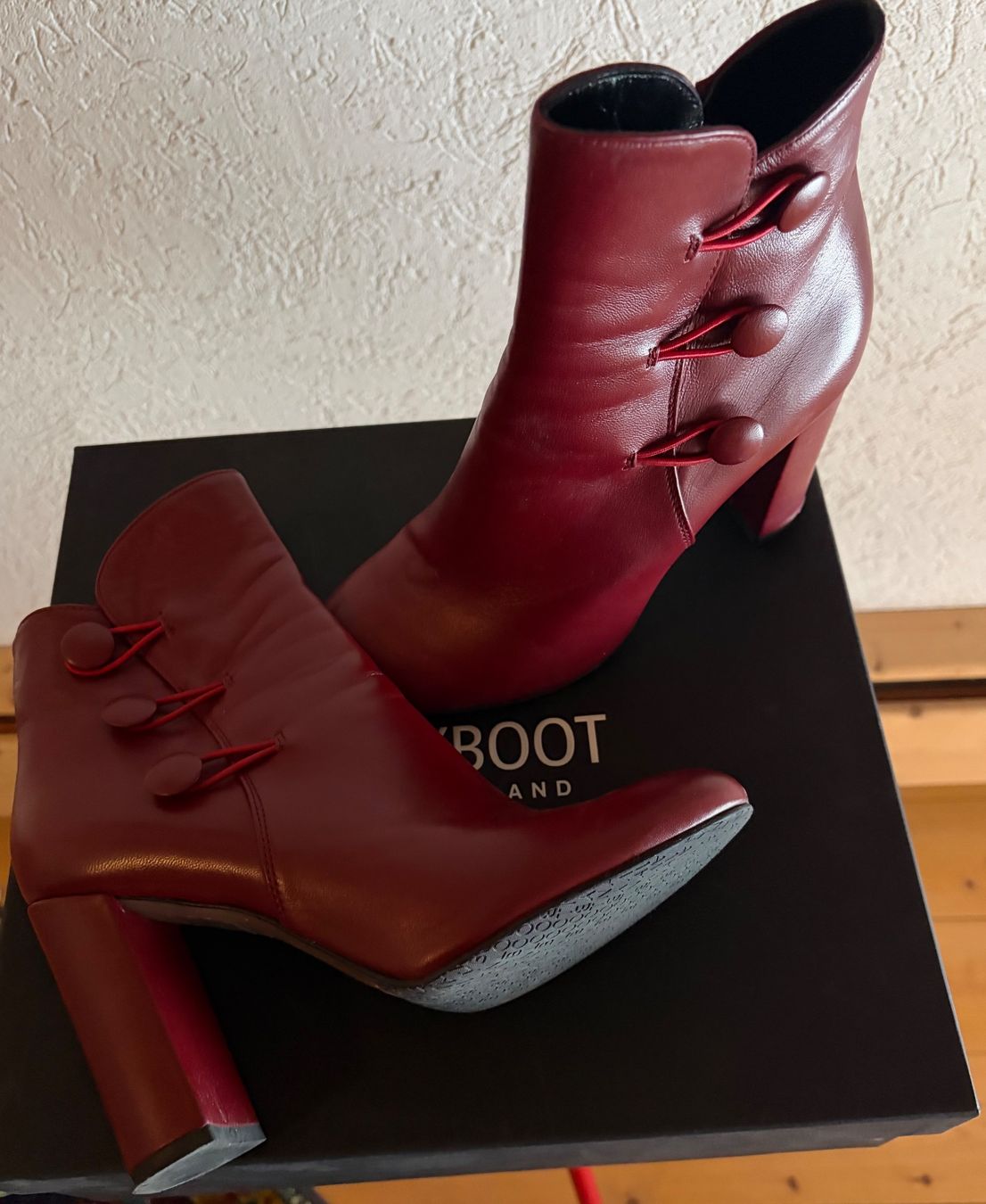 Damenschuhe: Navyboot Stifeletti in Rot – Gebraucht aus Eptingen von swi_9zxn 3