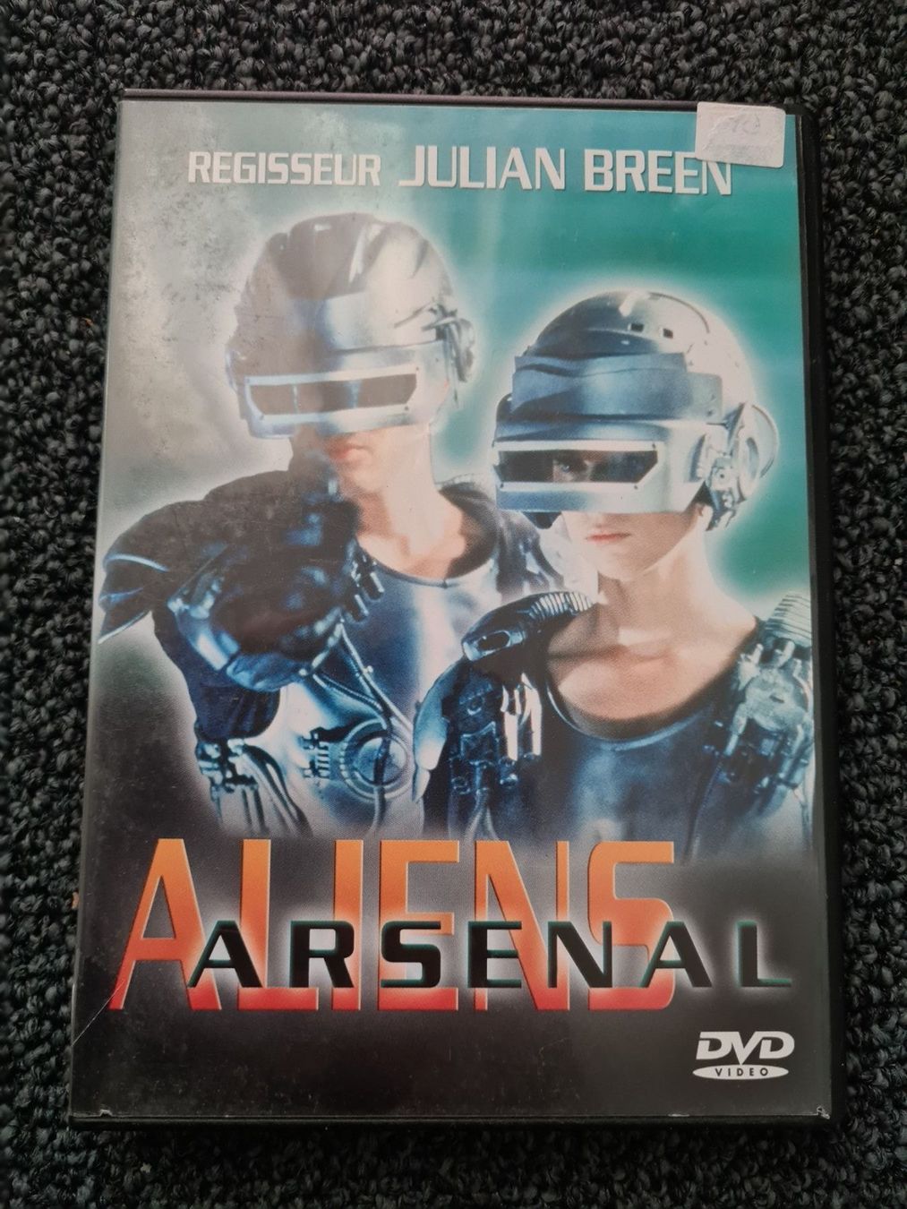 Alle DVDs: ALIENS ARSENAL(10954) – Gebraucht aus Ruswil von jan_bxl5