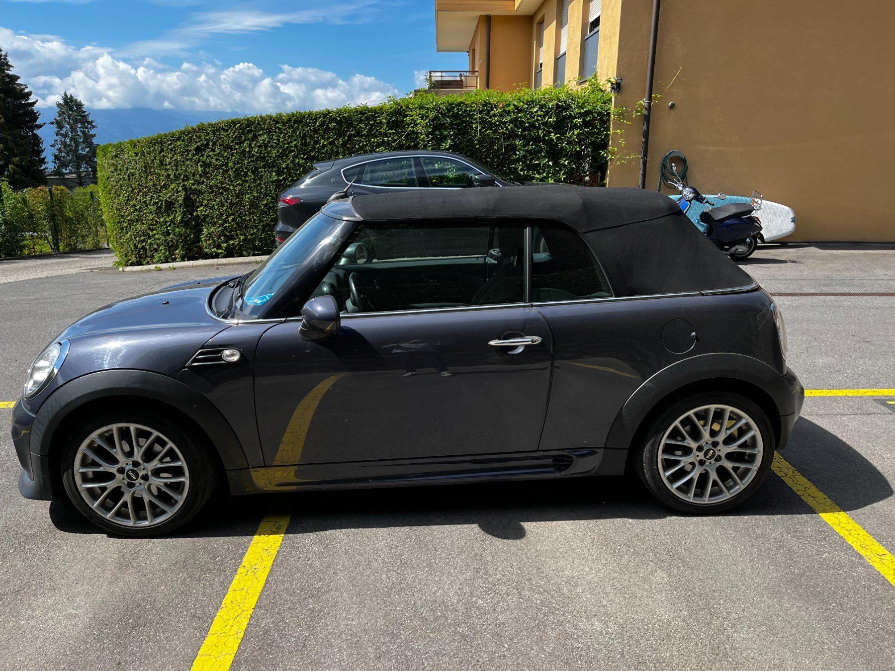 Mini Autos: Mini Cooper 1.6i Cabrio – Gebraucht aus La Conversion von cla_6yt6 2