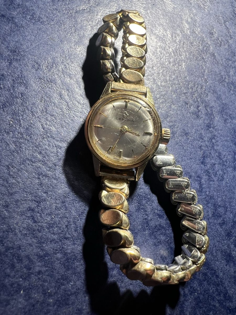 Certina Orologi: Certina Vintage Uhr – Usato da Laufen venduto da groove60