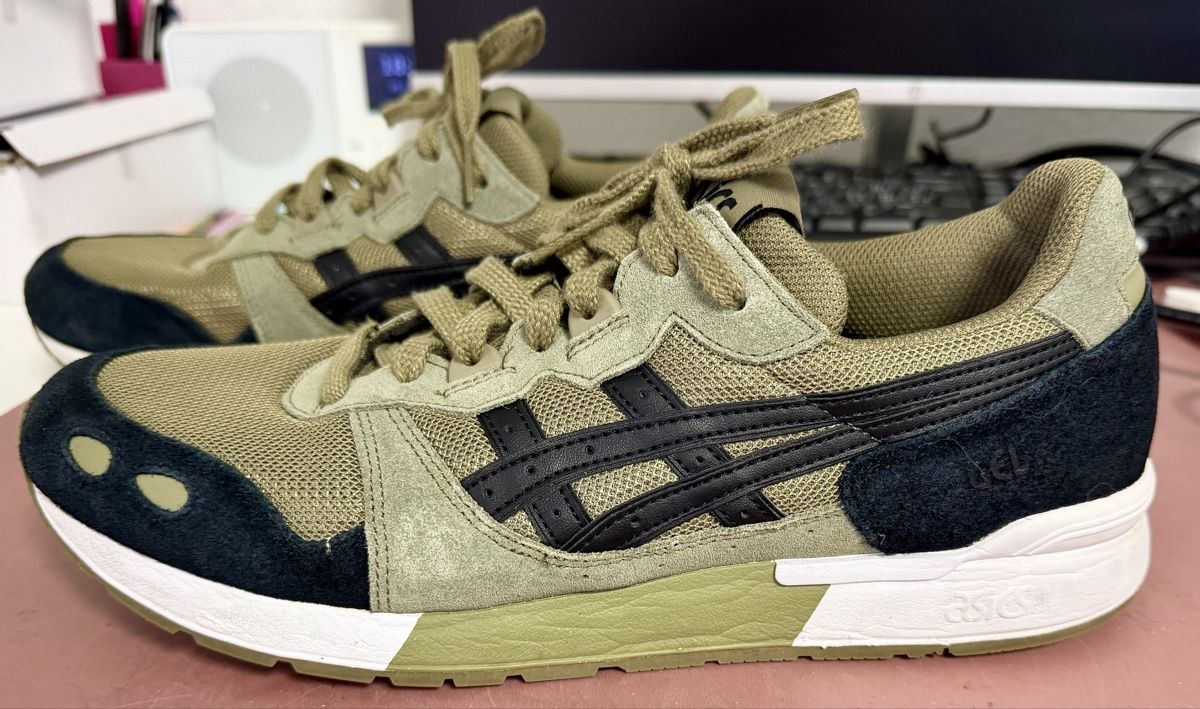Asics Scarpe da uomo: Asics Laufschuhe, Gr. 45 – Usato da Urdorf venduto da Bailey72 3