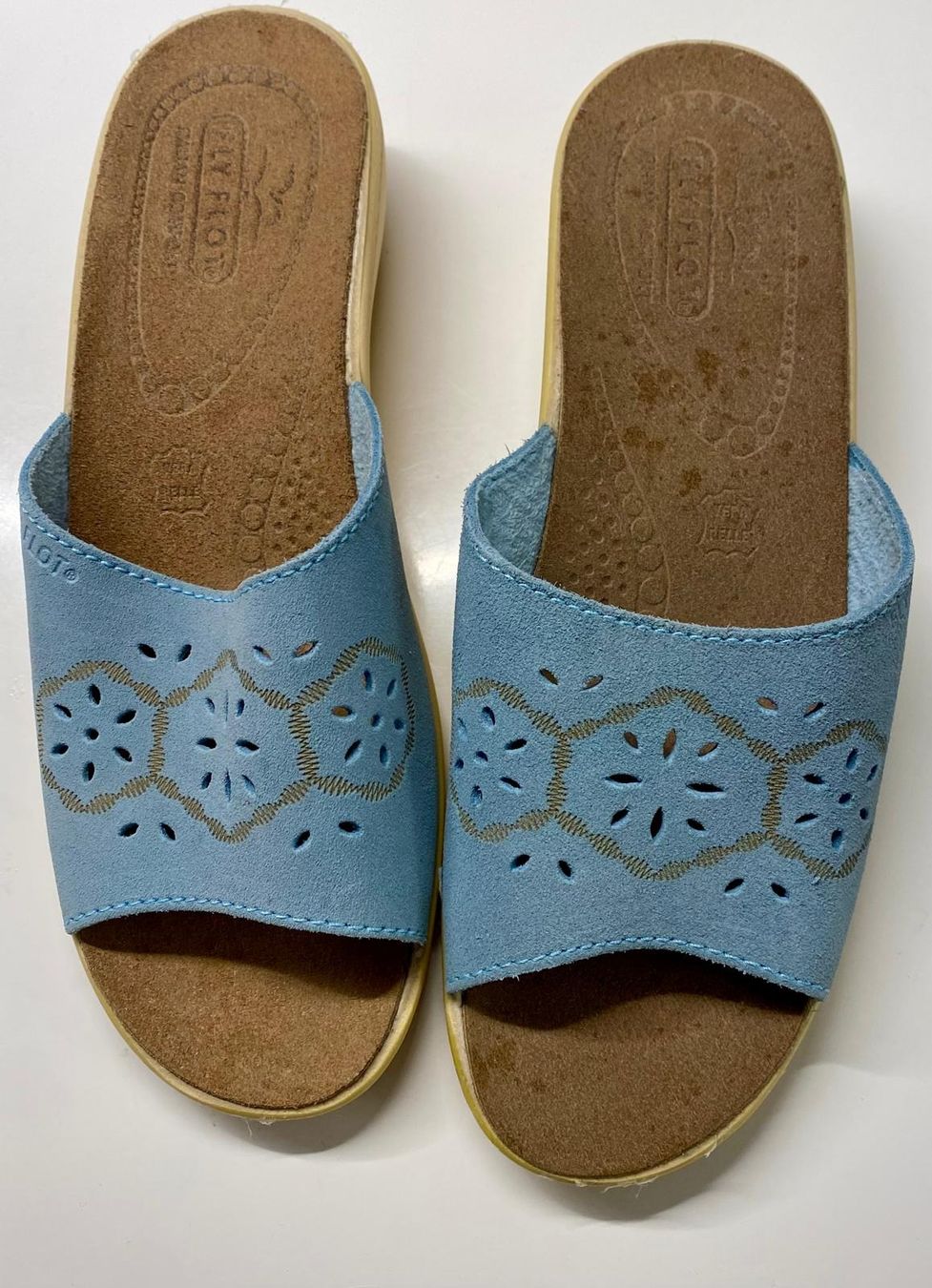 Scarpe da donna: Fly Flot hellblaue Pantoletten, Grösse 39 – Usato da Krauchthal venduto da SamsPuce