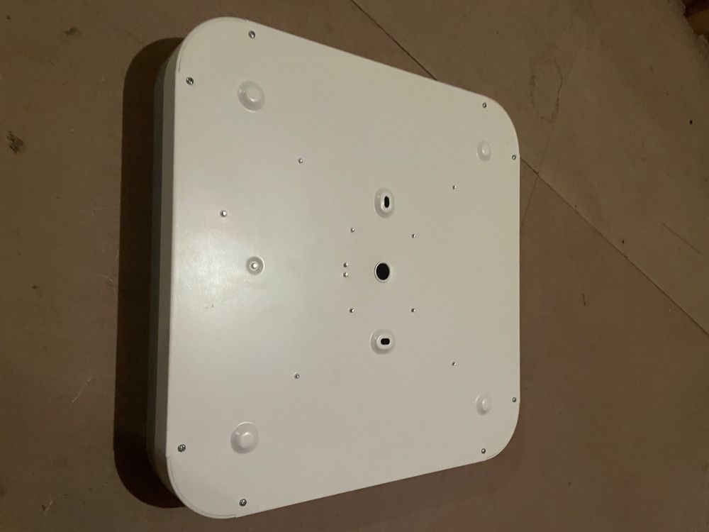Lustres & lampes de plafonds: Moderne LED-Deckenlampe – Quadratisch & zeitlos – D'occasion à Zürich par Boll94 1