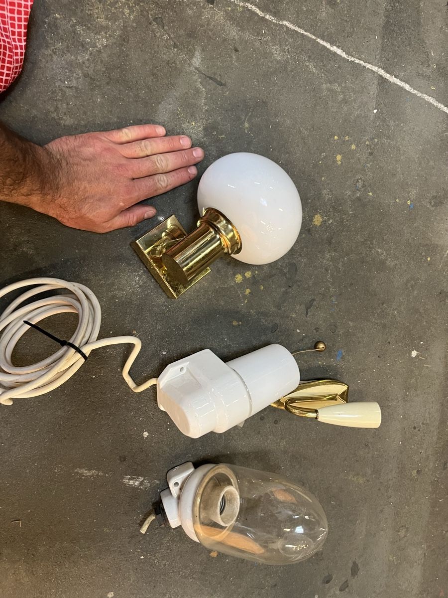 Lampen: 4 Vintage Wandlampen Opalglas  – Gebraucht aus Bern von fotolog111 6