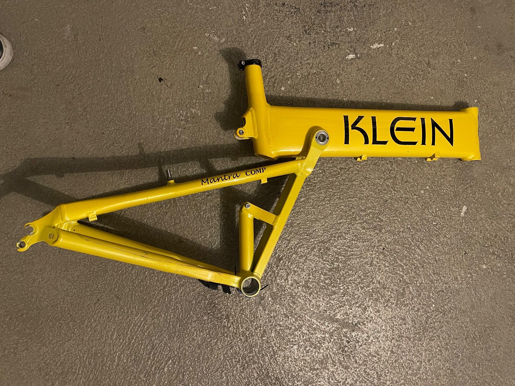 Pièces détachées: Klein Mantra Comp Rahmen – D'occasion à Dübendorf par Rotkehlchen81