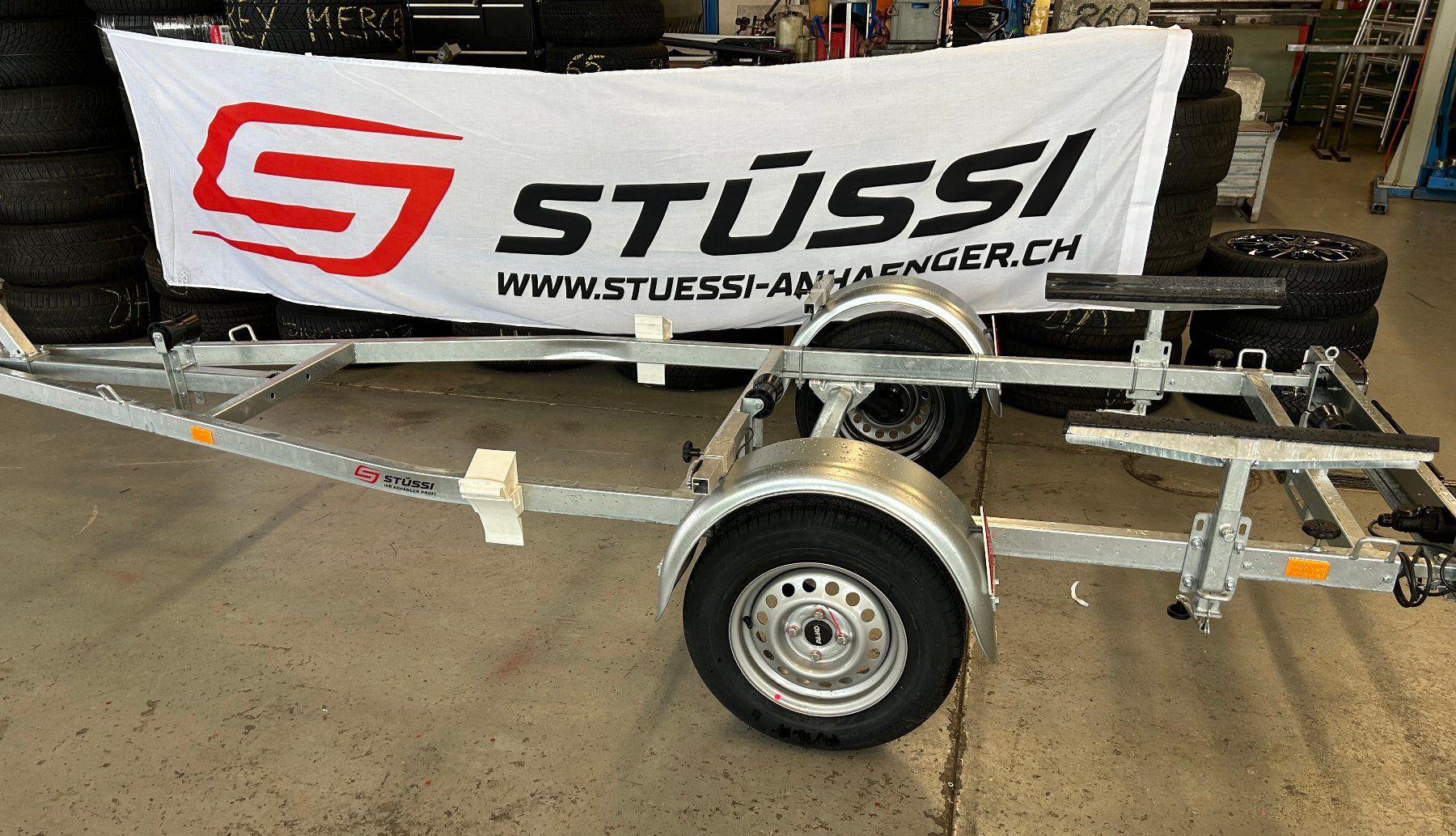 Stüssy Rimorchi: Bootsanhänger G.G. 700 kg, Motorboot – Nuovo (secondo la descrizione) da Wettswil venduto da Stuessi54 2