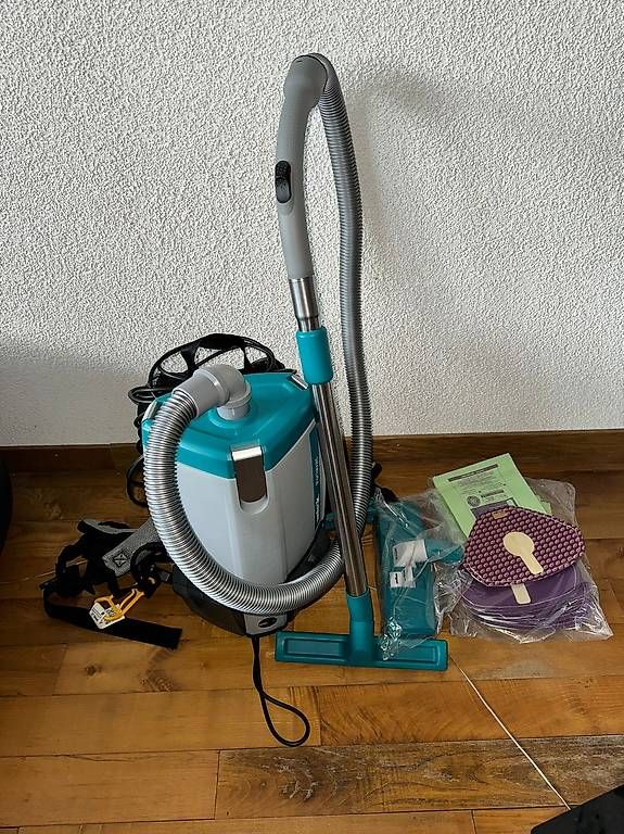 Aspirapolveri & Accessori: Aspirateur wetrok confort  – Usato da Les Geneveys Sur Coffrane venduto da Gav46