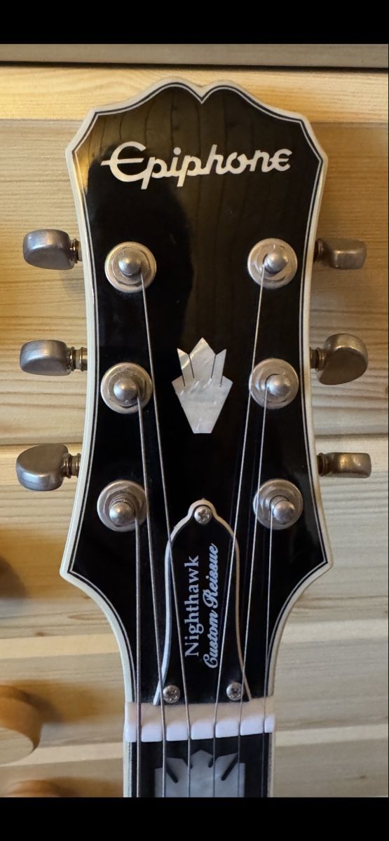 Epiphone Musikinstrumente: Epiphone Night Hawk – Neu (gemäss Beschreibung) aus Huttwil von Nedja0 4