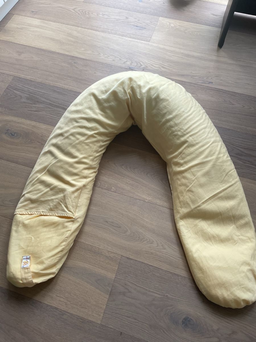 Vario-U Coussins: Stillkissen Vario U – D'occasion à Windisch par Jennita1982