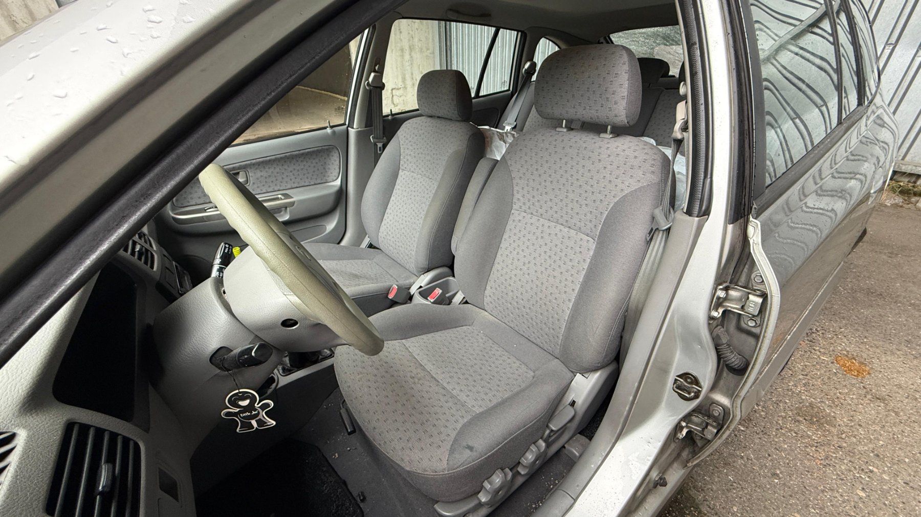 Kia Autos: Kia Rio ll 1.5 – Gebraucht aus St. Gallen von autobodan 5
