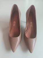 Neue beigefarbene Pumps aus echtem Leder von Santa Lolla 39