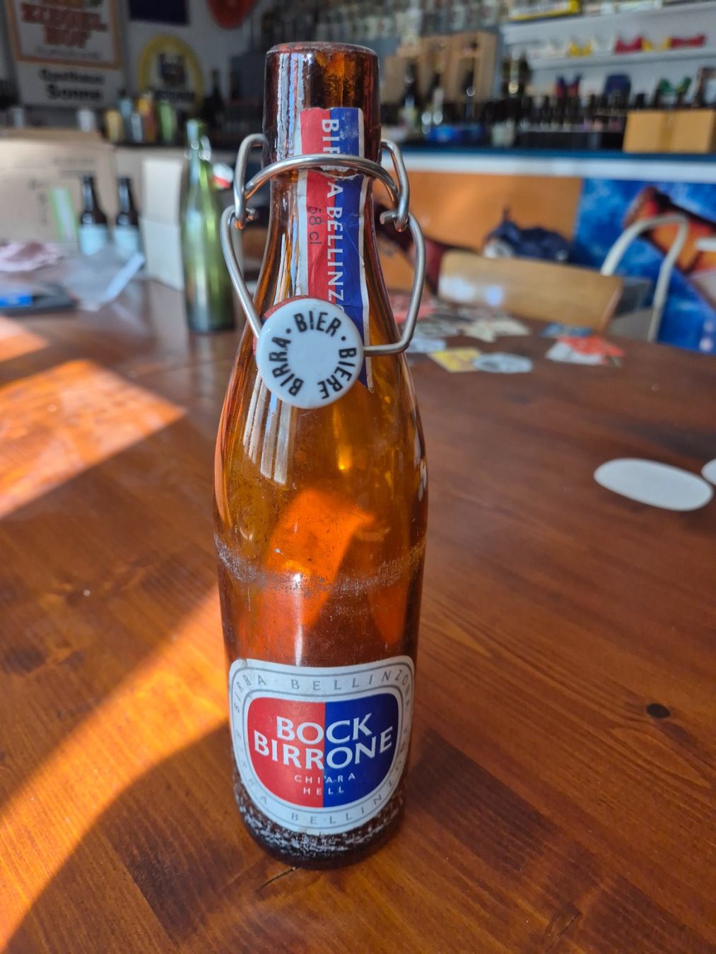 Verres, cruches & bouteilles: Bier Brauerei Bellinzona – D'occasion à St.Gallen par Stocken64 3