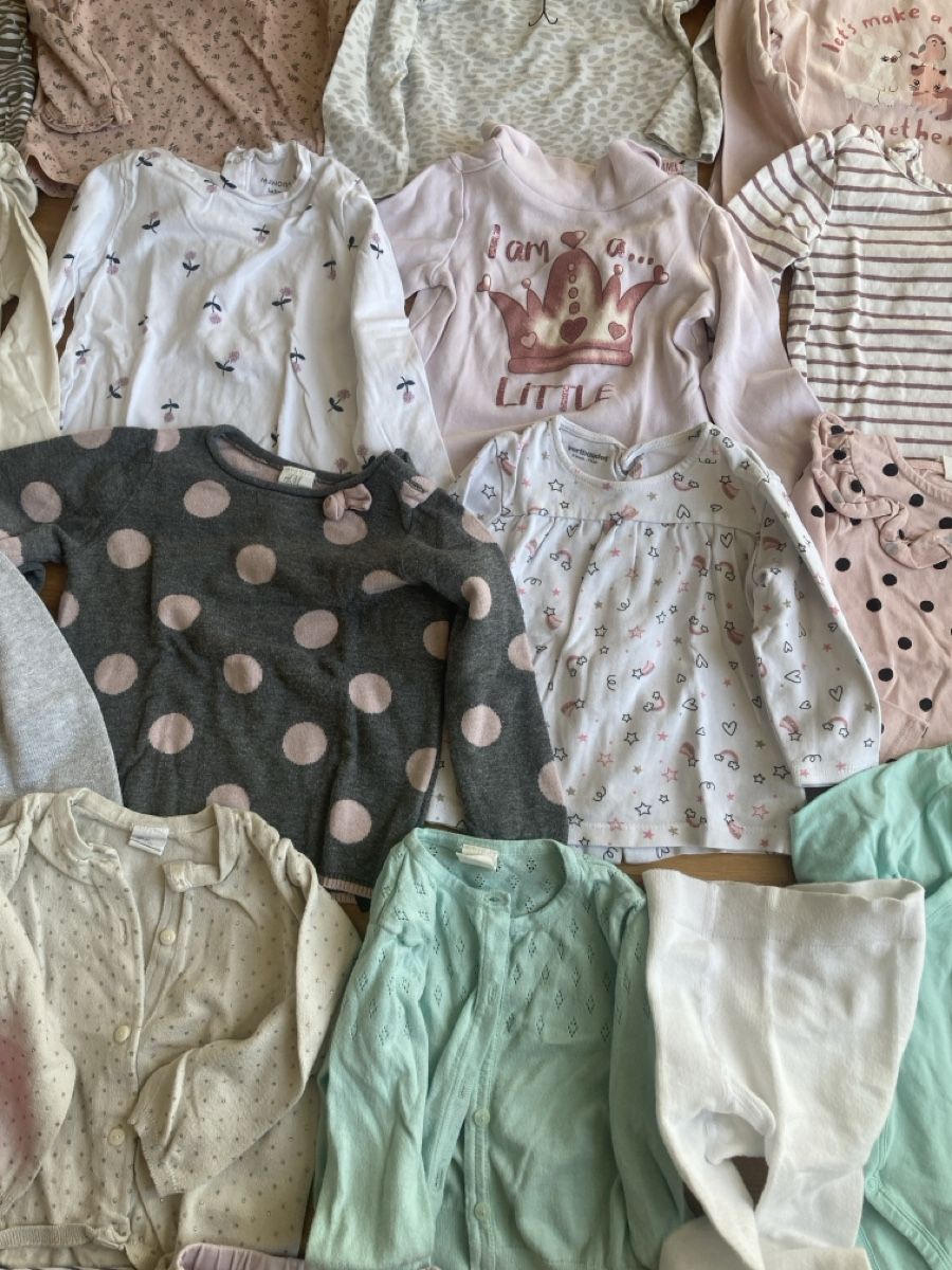 Lotti & Set di vestiti: Mädchenkleider Paket Grösse 74/80  – Usato da Staad SG venduto da gab_7dr9 5