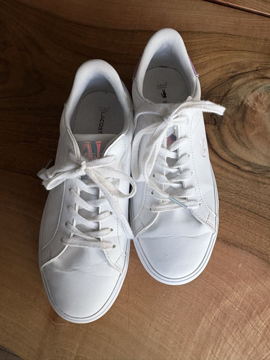 Lacoste Chaussures filles: Original Lacoste Sneaker, Gr. 36 – D'occasion à Stettfurt par catwoman7