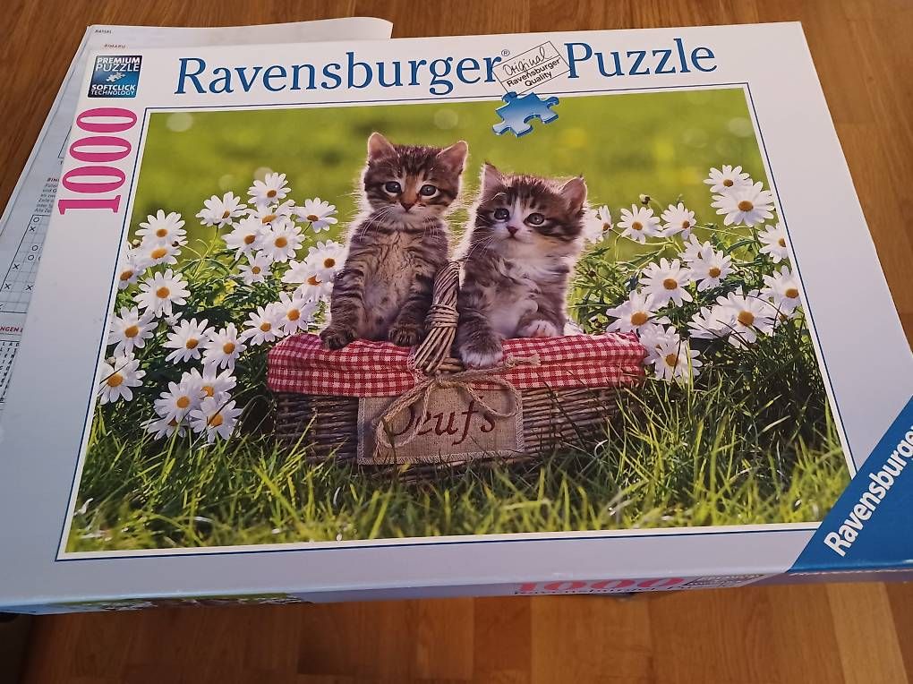Ravensburger Puzzle: Puzzle Motiv "PICKNICK AUF DER WIESE" – Usato da Kriens venduto da kusi56