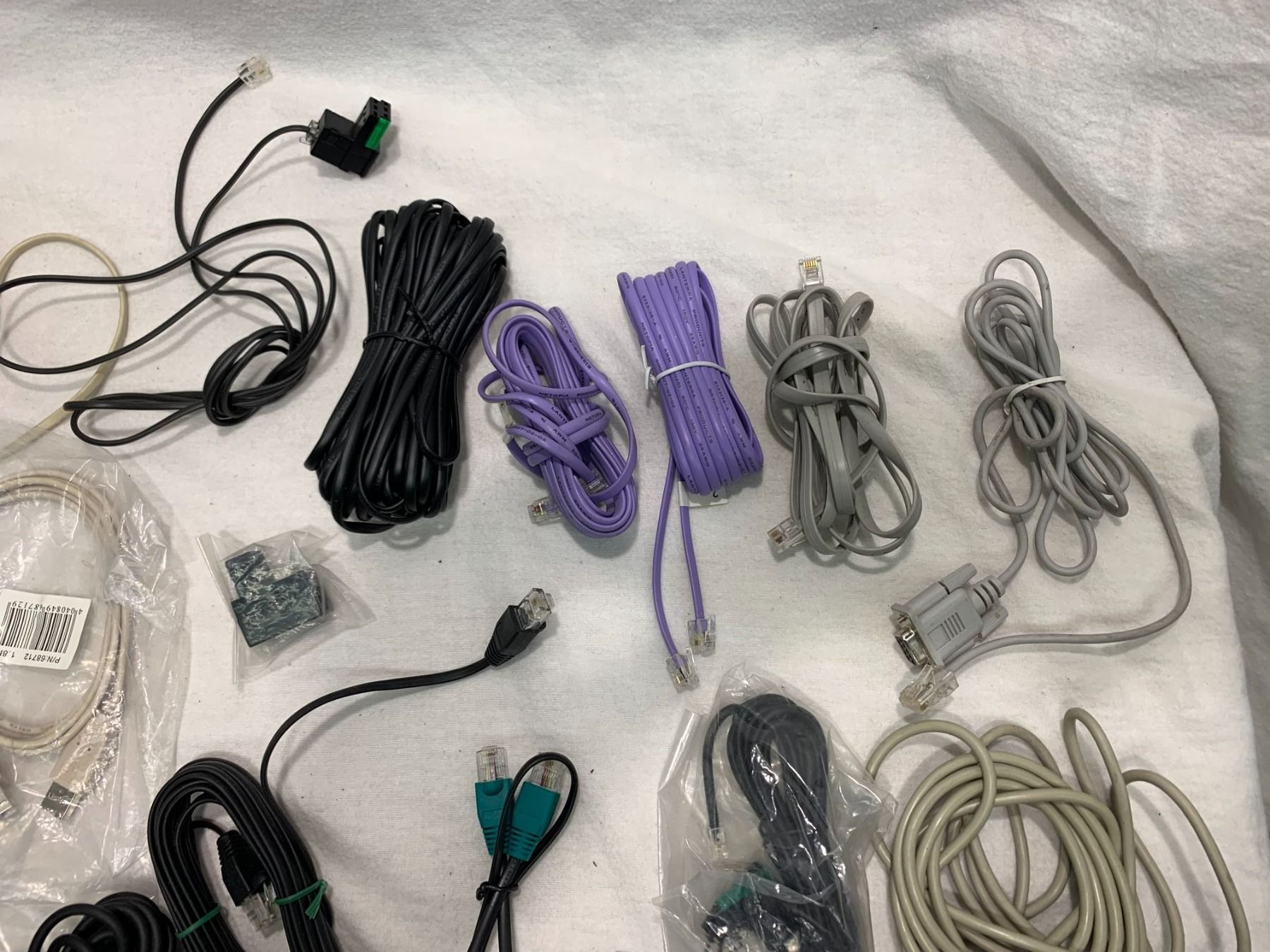 Cavi: Diverse Kabel (S421) – Nuovo (secondo la descrizione) da Däniken SO venduto da Profog1 2