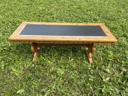 Salontisch Arve mit Schieferplatte 