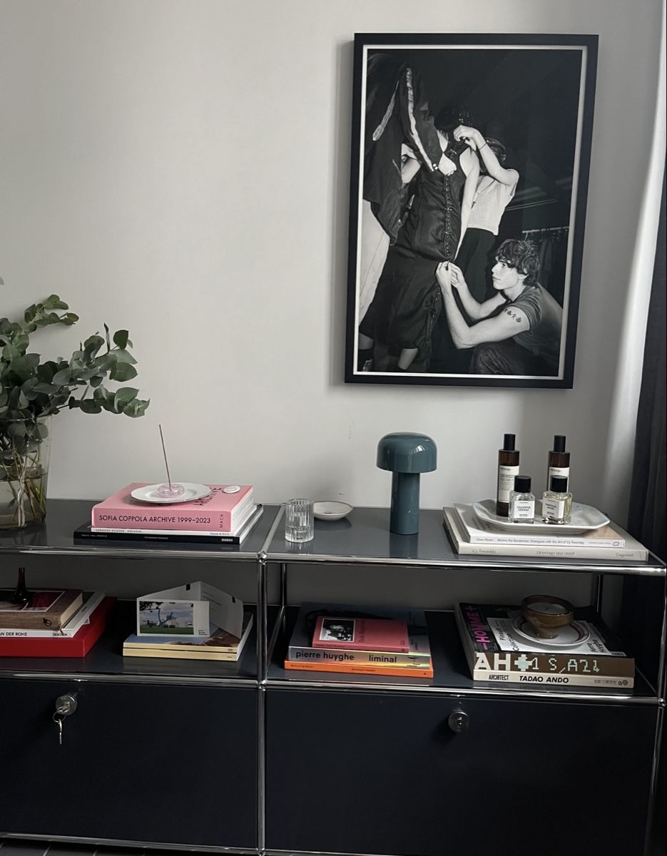USM Regale: USM Haller Sideboard Anthracite Like New Condition – Neu (gemäss Beschreibung) aus Zürich von lou_n5jn 2