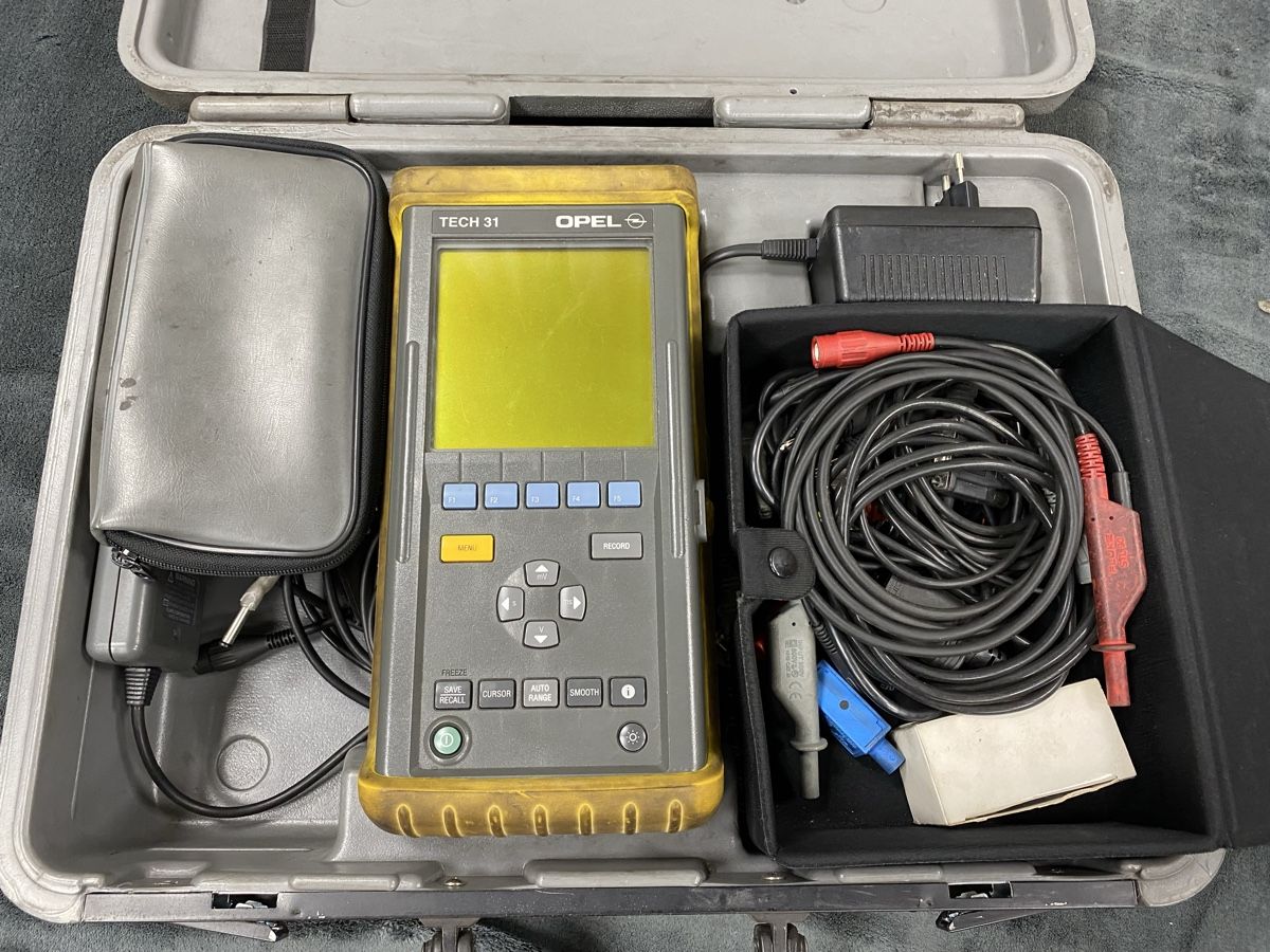 Bosch Messen: Diagnosegerät Opel Tech31 – Gebraucht aus Hägglingen von Karin0802 8