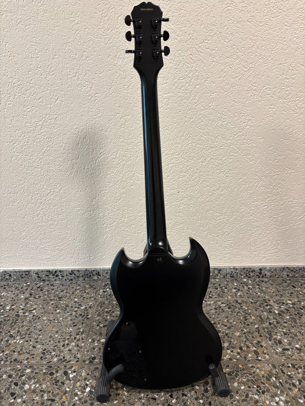 Epiphone Strumenti musicali: Epiphone SG G400 GOTHIC – Usato da Balsthal venduto da Diver8 2