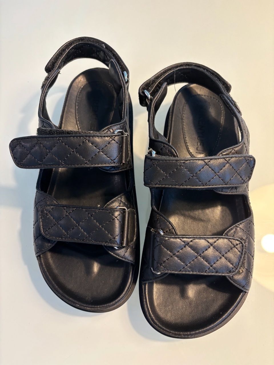 Scarpe da donna: Sandalen – Usato da Eglisau venduto da SAM240186