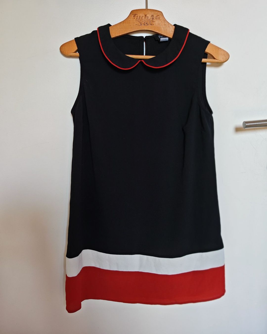 Kleider: Lot de 4 robes - S - Dès 1.- – Gebraucht aus Bex von sni_q7lh 2