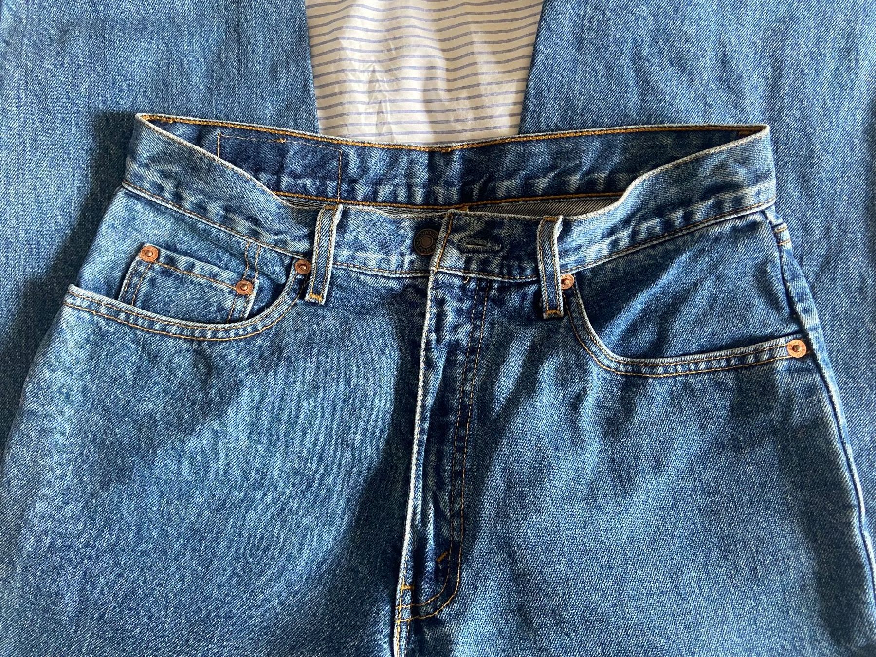Levi's Jeans: Levi's Jeans – Gebraucht aus Bern von liv_7kz7 5