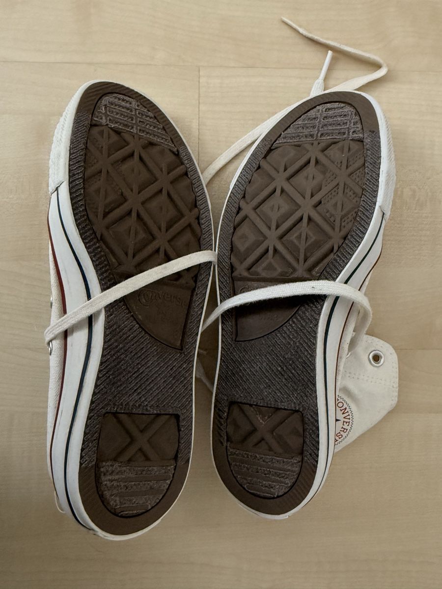 Converse Scarpe da uomo: Vintage Converse All Star High Tops – Usato da Neerach venduto da lar_tkp2 2