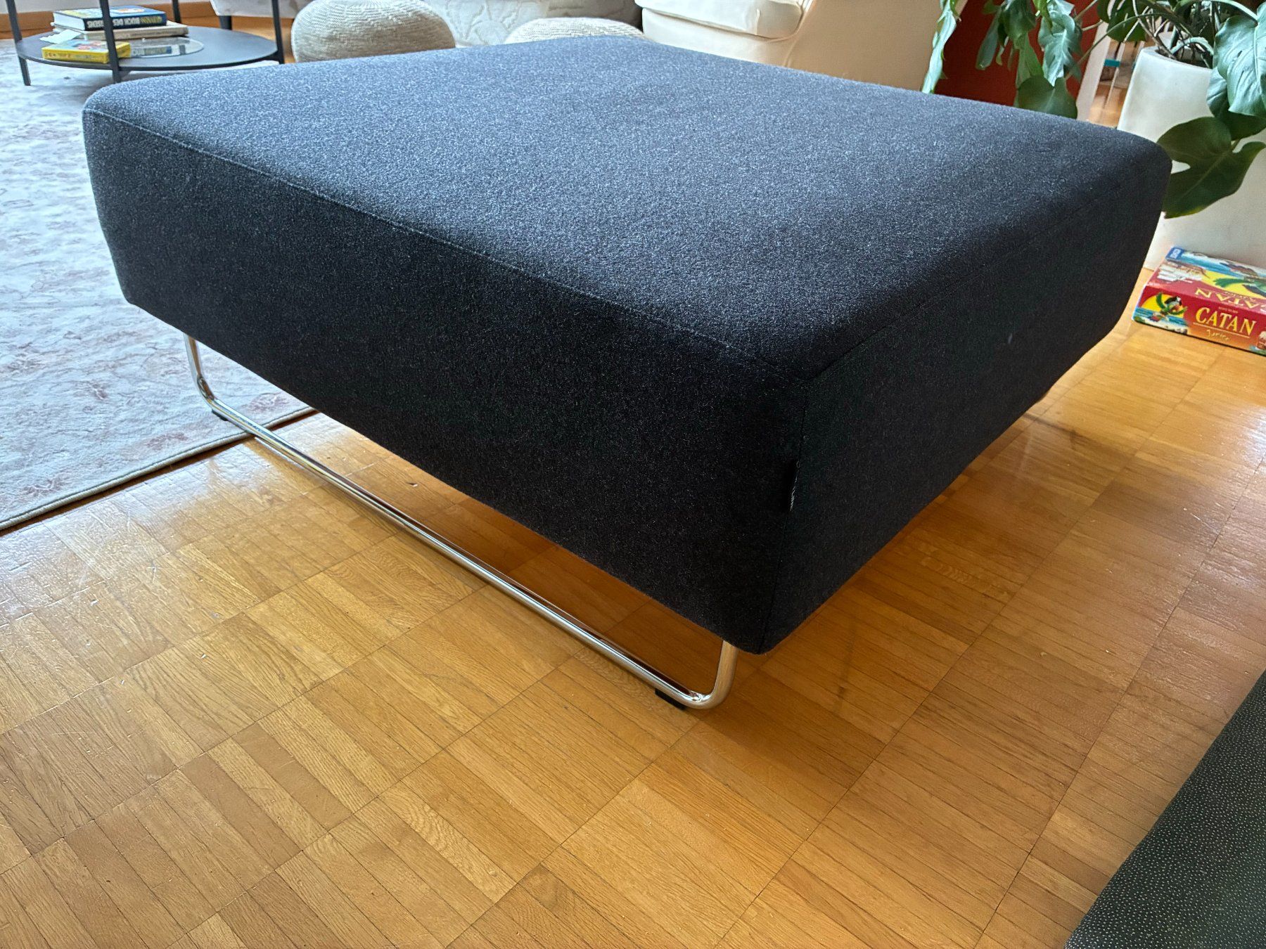 Softline Sgabelli: Hochwertiges Sofa Element Ohio von Softline, Hocker – Usato da Stäfa venduto da Clandestino04 2