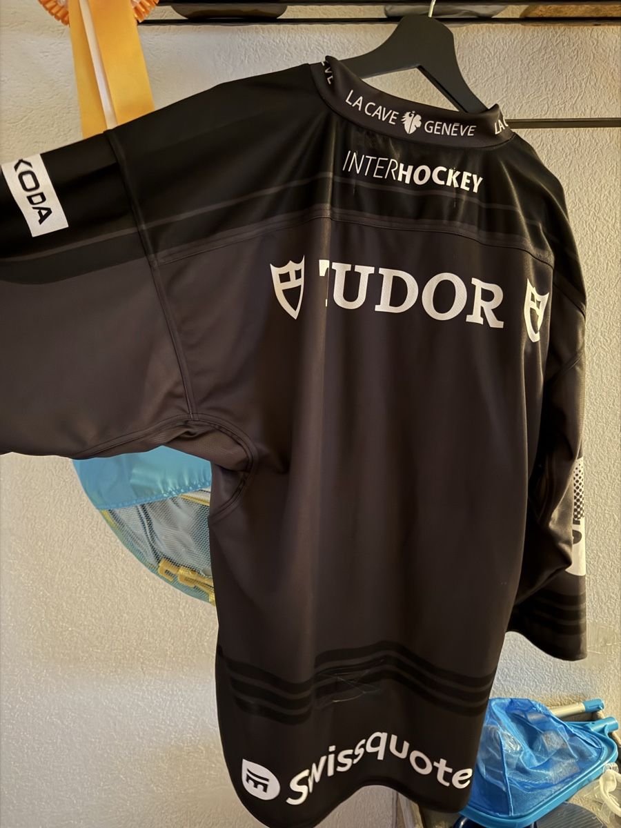 Leibchen & Hosen: Maillot GSHC éditions limitée  Avec bas – Neu (gemäss Beschreibung) aus DÜDINGEN von Dylan.1 4