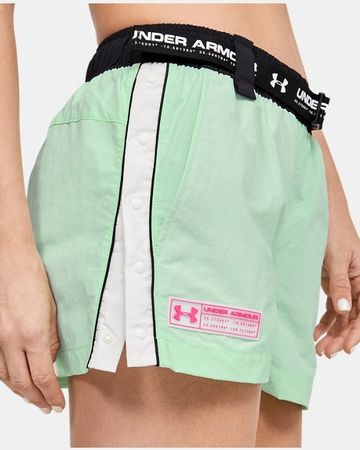 Under Armour Women's Mint Green Belted Shorts - XL