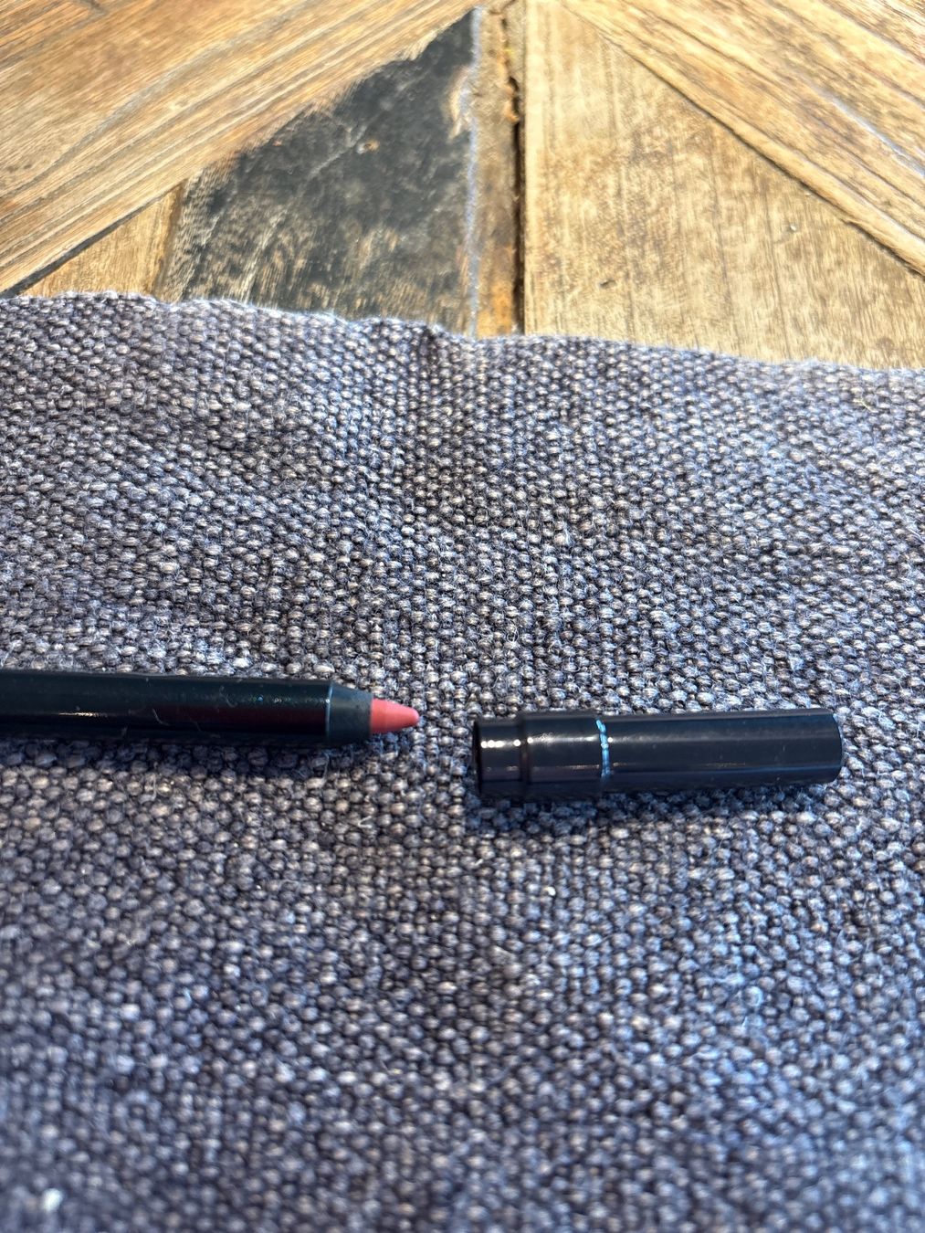 Make-up: Dior Lipliner Neu mit Schachtel – Nuovo e nell'imballaggio originale da Kriens venduto da Delvillano 2