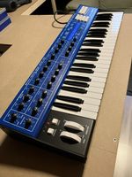 Synthé Behringer Wave —————1 franc —————