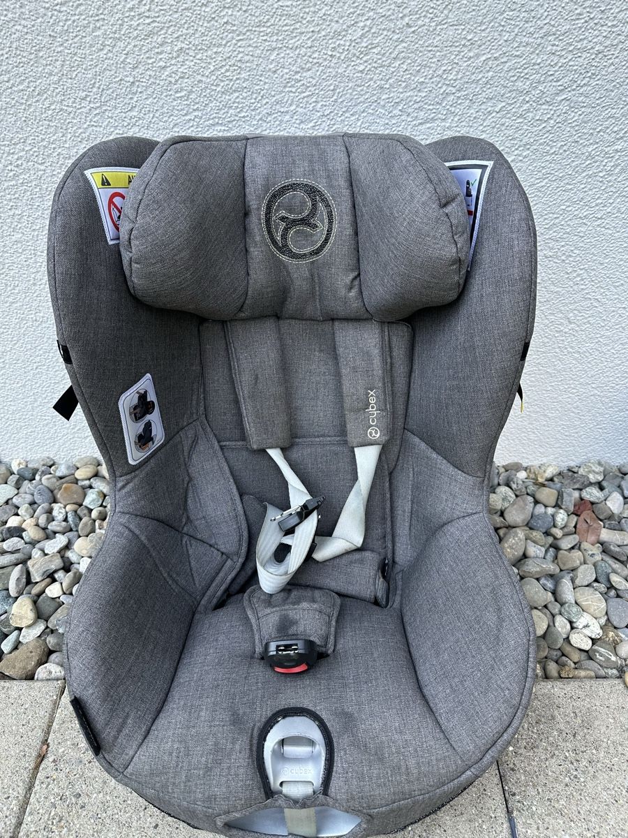 Cybex Sièges auto: Cybex Isofix + Kindersitz  – D'occasion à Fruthwilen par mar_dzv9 8