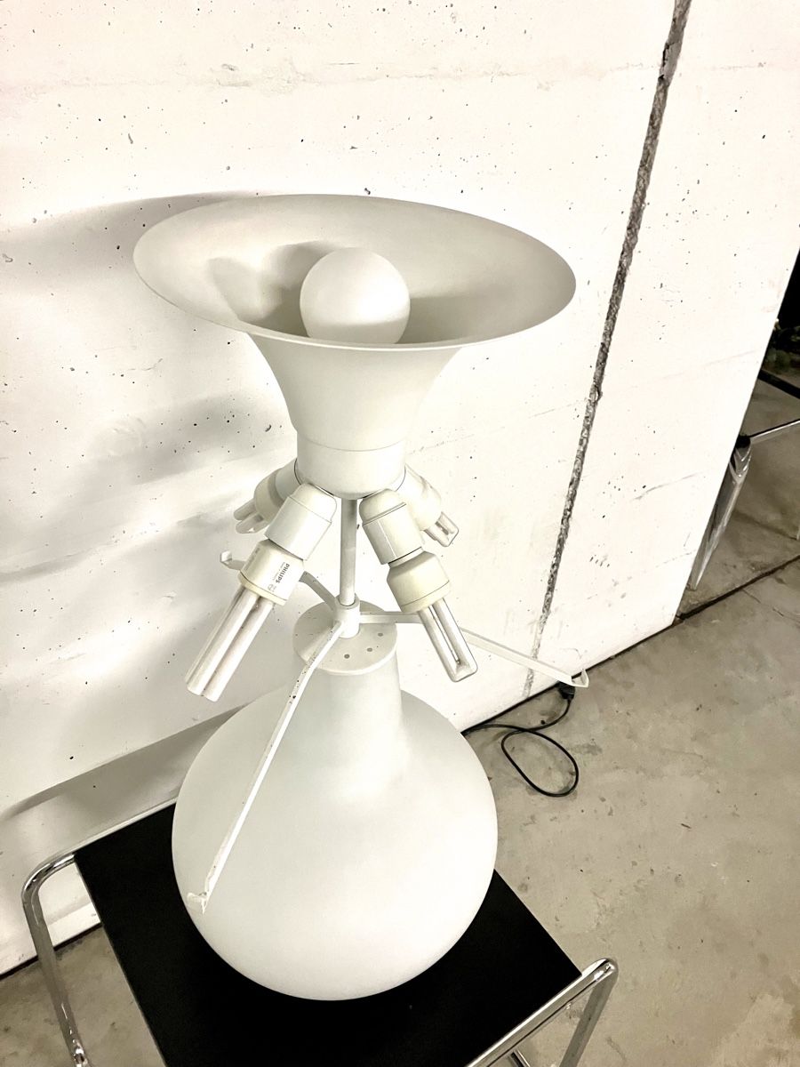 FontanaArte Lampade: Fontana Arte XXL – Usato da St. Gallen venduto da roli808 2