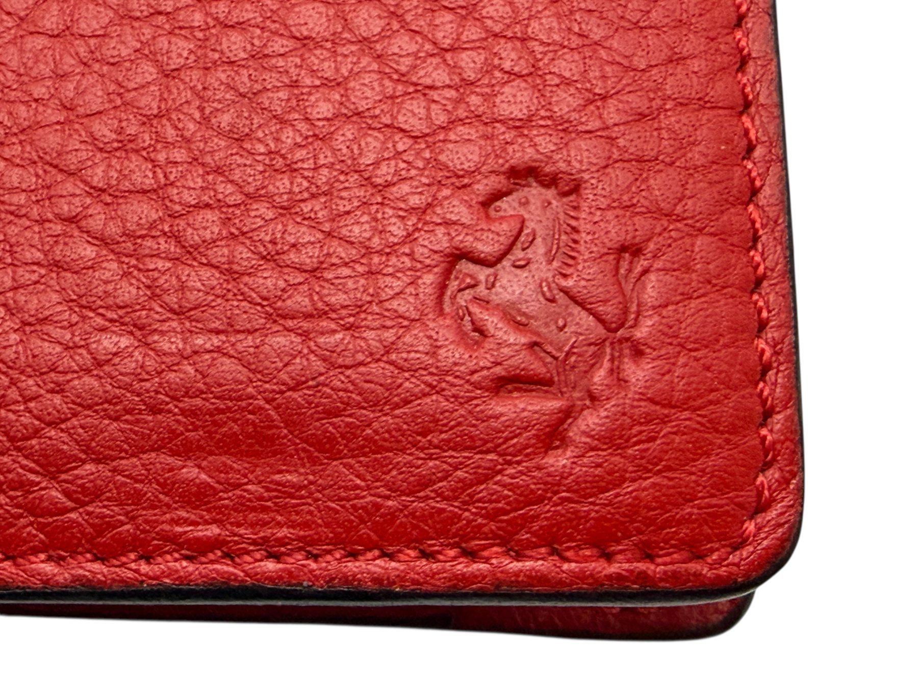 Valigie & Borse: Porte-CD FERRARI en cuir véritable – Usato da Morges venduto da vintiques 1