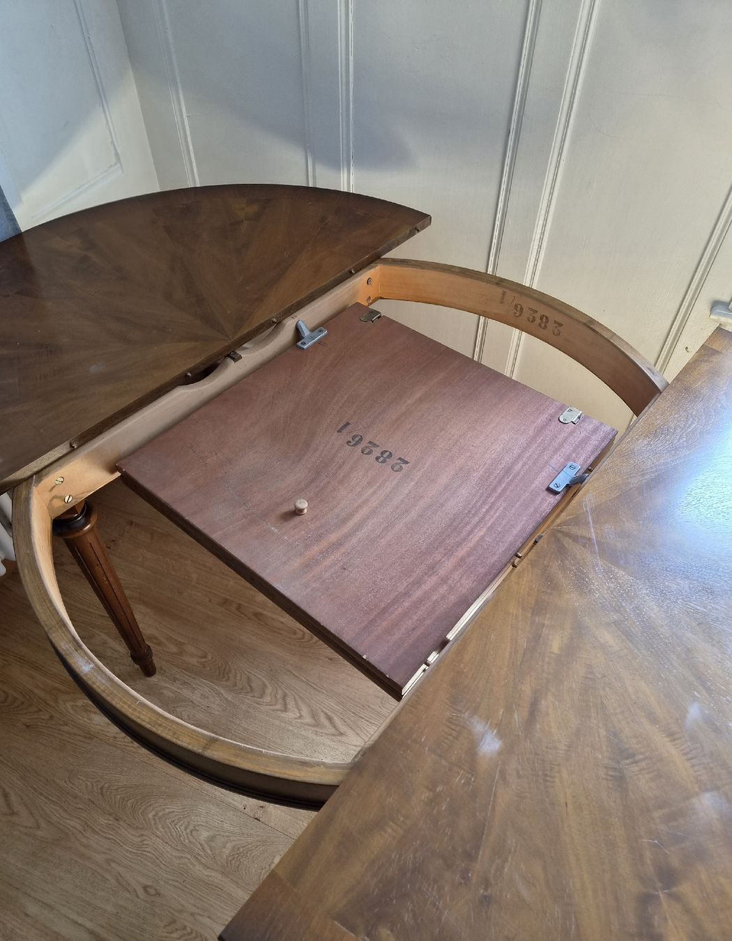 Tavoli: Table à manger ronde avec rallonge – Usato da Chénens venduto da cam_ll5b 3