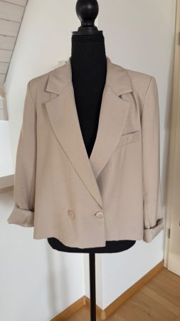 Italienischer Damen Anzug beige Grösse M neuwertig Two Ways