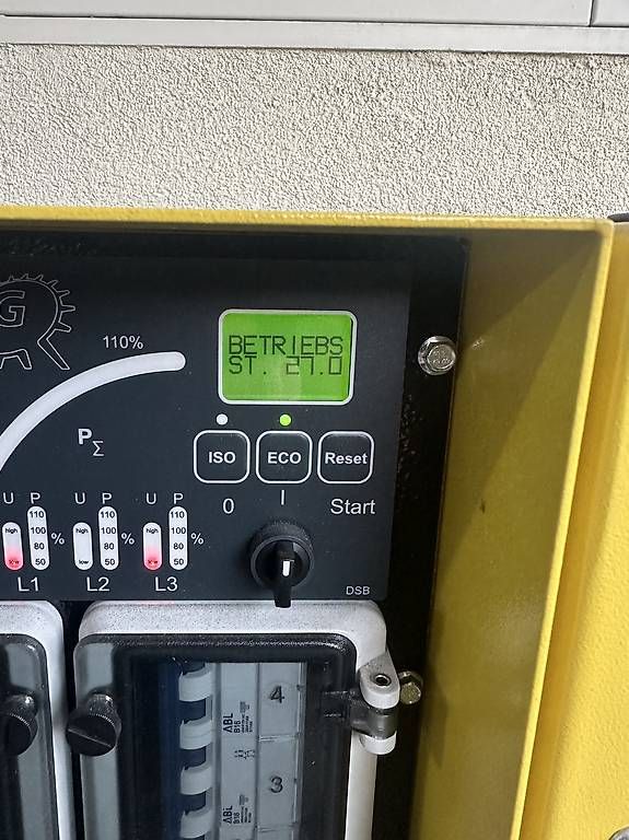 Stromgeneratoren: generator neuwertig, profigerät, – Gebraucht aus Hausen AG von mb2023 2