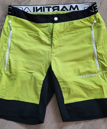 Martini Wander-, Lauf- und Outdoor Shorts 