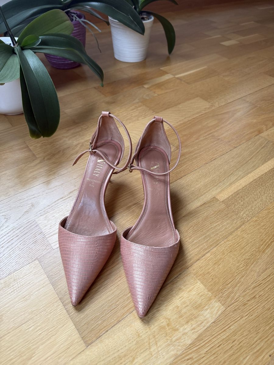 Scarpe da donna: Pumps aus Kunstleder – Nuovo (secondo la descrizione) da Zürich venduto da parmiggiano