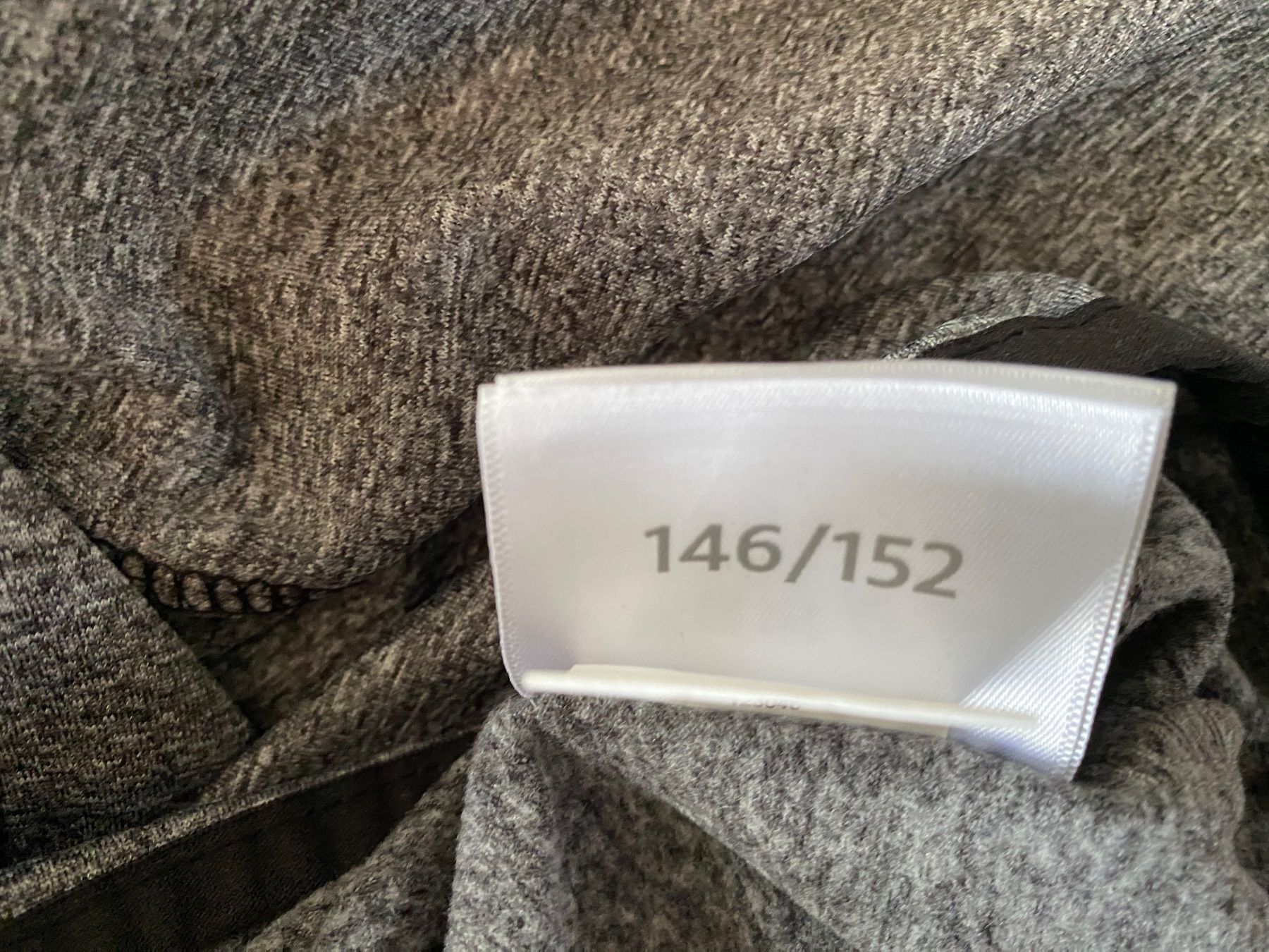 Maglioni & Felpe: neu: toller Thermopullover – Usato da Buchrain venduto da Sunny026 3