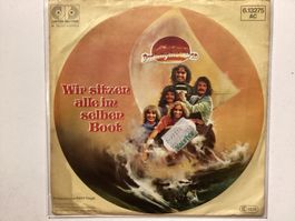 Wir Sitzen Alle Im Selben Boot