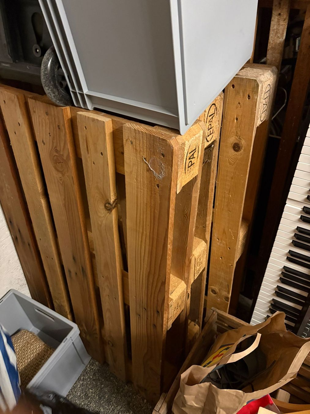 Pallets: Paletten + Kissen – Usato da Zürich venduto da NoahhaoN 1