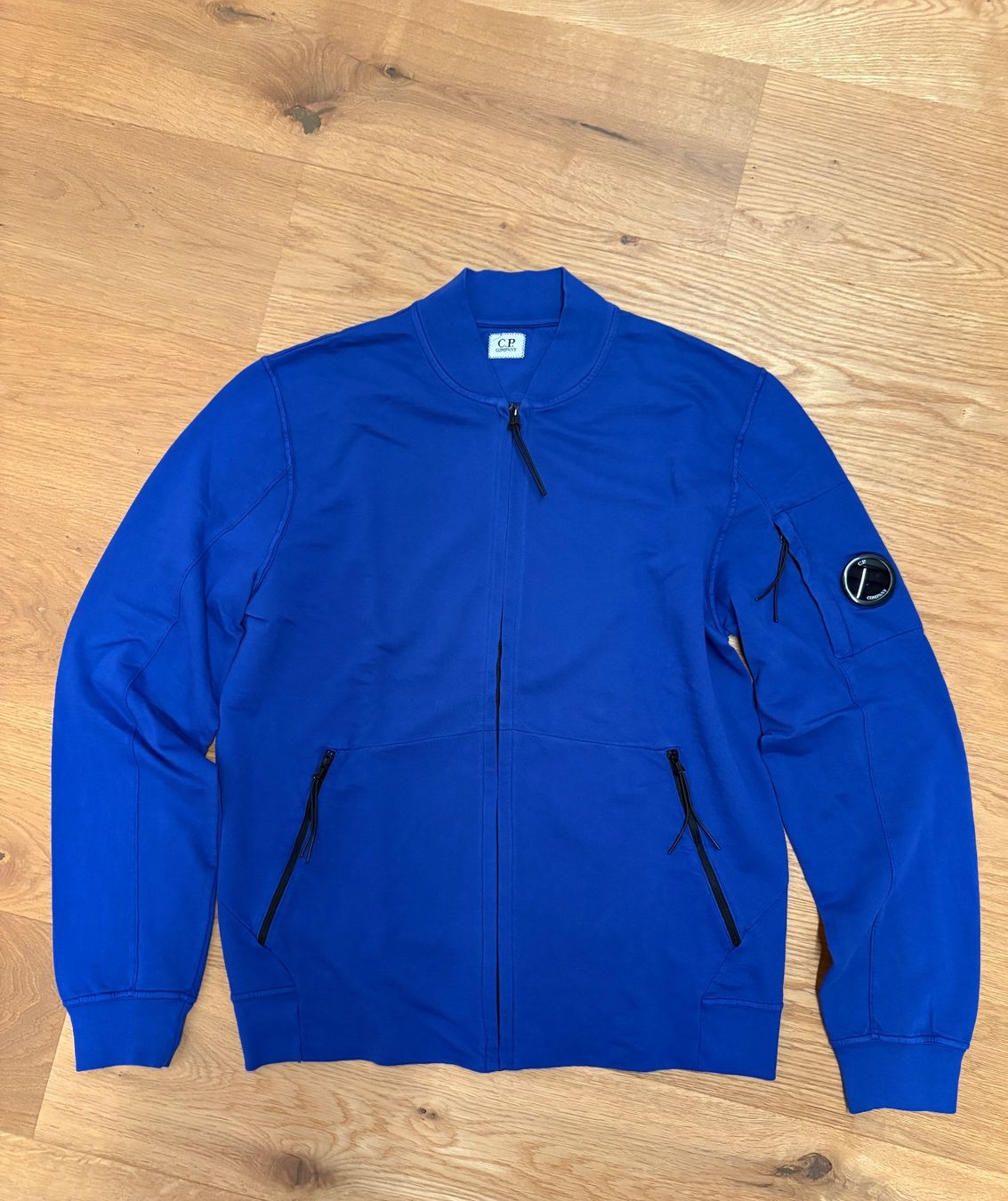 Maglioni & Felpe: Cp Company – Nuovo (secondo la descrizione) da Schöfflisdorf venduto da Rainer_Wein
