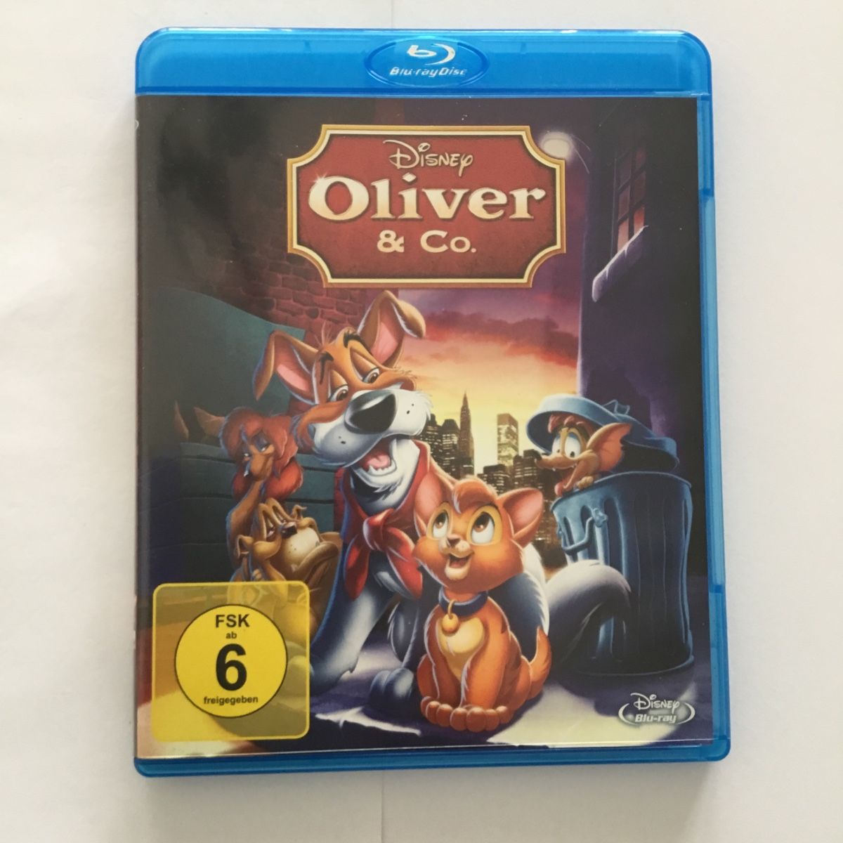 Tutti i DVDs: Oliver & Co. - Blu Ray Neu Wertig – Nuovo (secondo la descrizione) da Blauen venduto da berlingo65