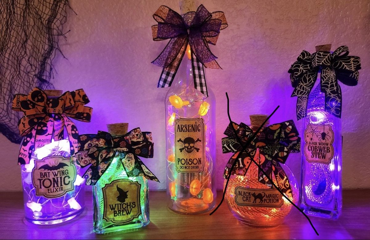 Tutte le decorazioni: Halloween Dekoration Licht 4 Flaschen – Nuovo (secondo la descrizione) da Zürich venduto da powrpff 3