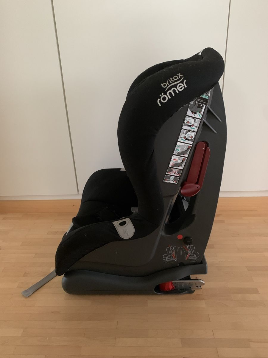 Britax Römer Sièges auto: Kindersitz Britax Römer 9-18kg Isofix – D'occasion à Stansstad par goodmorninglucerne 5